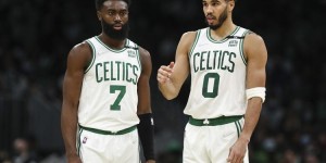 【大发体育】布朗谈塔图姆助攻数：他能通过很多不同的方式影响比赛