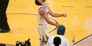 【大发体育】勇士今年季后赛未背靠背输球 2013年至今每个系列赛都有客场胜利