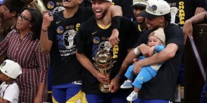 【大发体育】都夺冠了！勇士今年第二轮&西决&总决赛大比分和7年前一样