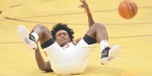 【大发体育】美记：爵士正密切关注塞克斯顿的续约 但仍将米切尔作为优先事项