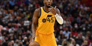 <?php the_title(); ?>