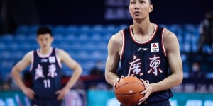 【大发体育】阿联周鹏都满足老将合同签约条件 若签此类合同薪水不计入工资帽