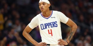 <?php the_title(); ?>