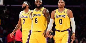 【大发体育】哈姆：詹眉威休赛期都很忙 但我需要他们时他们都在