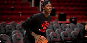 【大发体育】费根：火箭目前20人已达训练营最多人数要求 施罗德仍为自由球员