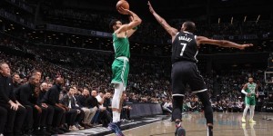 <?php the_title(); ?>