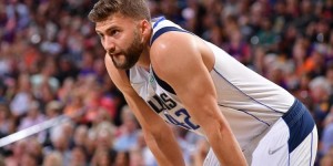 【大发体育】名记：独行侠克莱伯&灰熊康查尔下赛季合同已转为全额保障