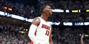 <?php the_title(); ?>