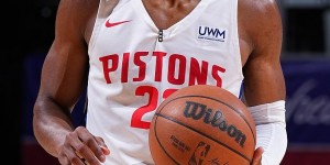 <?php the_title(); ?>