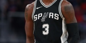 <?php the_title(); ?>