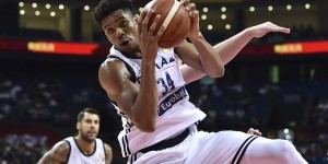 【大发体育】解除限制！希腊男篮：字母哥&字母哥哥&泰勒-多西正式归队训练