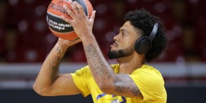 <?php the_title(); ?>