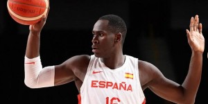 <?php the_title(); ?>