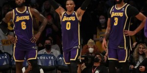 <?php the_title(); ?>