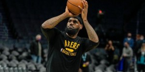 【大发体育】Skip：詹姆斯现在最好在研究罚球 不然他会和威铁一样毁了湖人