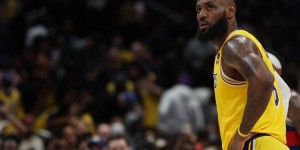 <?php the_title(); ?>