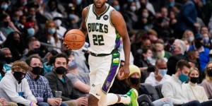 【大发体育】米德尔顿：想留在雄鹿 但暂未决定是否执行23-24赛季球员选项