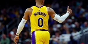 <?php the_title(); ?>