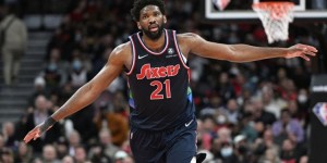 【大发体育】杨毅：恩比德比巅峰霍华德厉害多了 但是这两年他越打越靠外