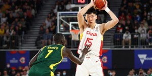 【大发体育】周琦：NBL高质量的对抗让我进步 希望把国家队的比赛成绩提上去