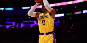 【大发体育】湖人本场三分命中率26.7% 四战三分命中率22%