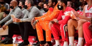 【大发体育】沃尔谈在火箭坐板凳：我真快气死了 我想打篮球