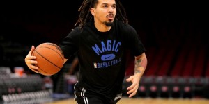 【大发体育】魔术官方：科尔-安东尼右内斜肌受伤 将接受进一步评估