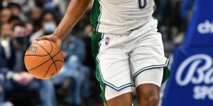 【大发体育】雷霆官方：球队正式裁掉从火箭交易得到的后卫斯特林-布朗