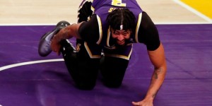 【大发体育】名记：上赛季湖管曾认为 浓眉看起来不像那个助队夺冠的球队核心