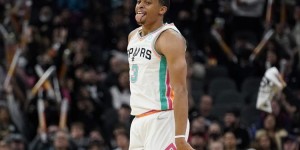 <?php the_title(); ?>