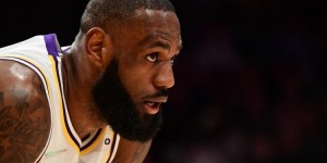 <?php the_title(); ?>