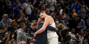 【大发体育】马龙：核磁共振结果显示约基奇伤不重 是否将出战太阳待定