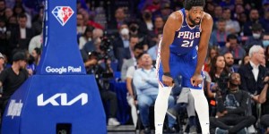 <?php the_title(); ?>