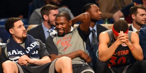 【大发体育】库里：我弟说有杜勇士是作弊 因球星太多Drake都不知道克莱是谁