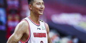 【大发体育】?真挚的祝福！祝易建联35岁生日快乐！?