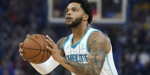 【大发体育】黄蜂队声明：我们了解到M-布里奇斯法律事件进展 将继续收集信息