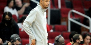 【大发体育】塞拉斯：我们跑对了战术 但丢掉了太多本该命中的内线出手