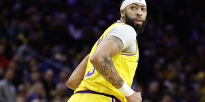 <?php the_title(); ?>