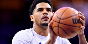 【大发体育】今日76人对阵黄蜂 托拜亚斯-哈里斯可以出战 塞布尔因伤缺席