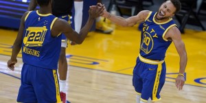 【大发体育】库里维金斯单场都得到至少30分8三分1抢断 NBA历史首对