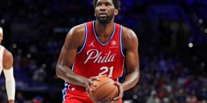 【大发体育】表现全面！恩比德半场10中5&9罚7中拿下17分7板3助2断