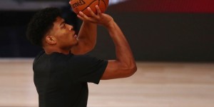 <?php the_title(); ?>