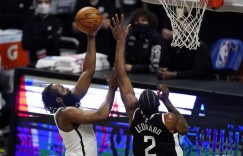 【大发扑克】巨星对决！哈欧卡椒上半场合砍64分 场上其他球员无人上双