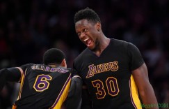 【大发扑克】克拉克森祝贺兰德尔进全明星：为你感到骄傲 哥们