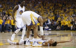 【大发扑克】西爷：前几年的勇士库里牺牲太多 以至于我得骂他让他自私点