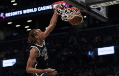 【大发扑克】克拉克斯顿：登欧愿为我技犯罚款买单 欧文送我绰号“炼金术士”