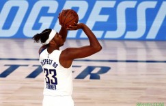 【大发扑克】NBA第十周红黑榜：红榜惊现“死亡五胖” 黑灯瞎火路在何方？