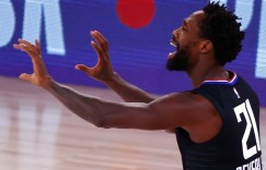 【大发扑克】随队记者：贝弗利未随队前往客场 预计将缺席未来三场比赛