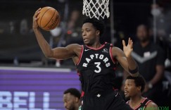 【大发扑克】凯西：阿奴诺比是一个非常优秀的年轻人 泰勒-库克很符合现代篮球