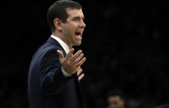 【大发扑克】少帅：爵士战绩联盟排第一是有原因的 我们阅读比赛的速度不够快